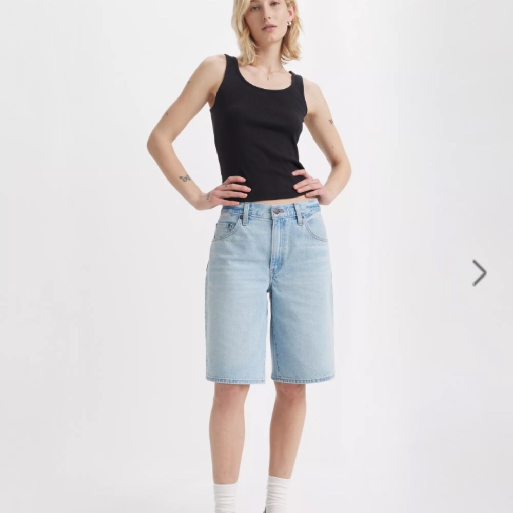 NWT Levi’s Baggy Dad Jorts size 31